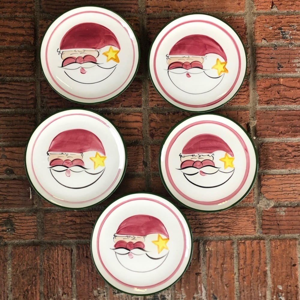 5 Vintage 93 Vicki Carroll Hand Painted Tis the Season Santa Salad Plates 7 3/4”